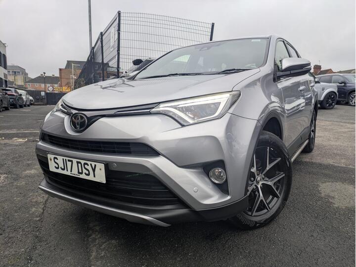 Toyota RAV4 2.0 D-4D Icon Euro 6 (s/s) 5dr (Safety Sense, Nav)