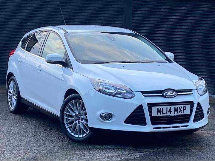 Ford Focus 1.0T EcoBoost Zetec Euro 5 (s/s) 5dr