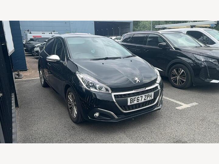 Peugeot 208 1.2 PureTech Allure Euro 6 5dr
