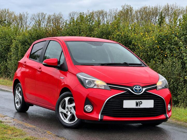 Toyota Yaris 1.5 VVT-h Icon E-CVT Euro 6 5dr