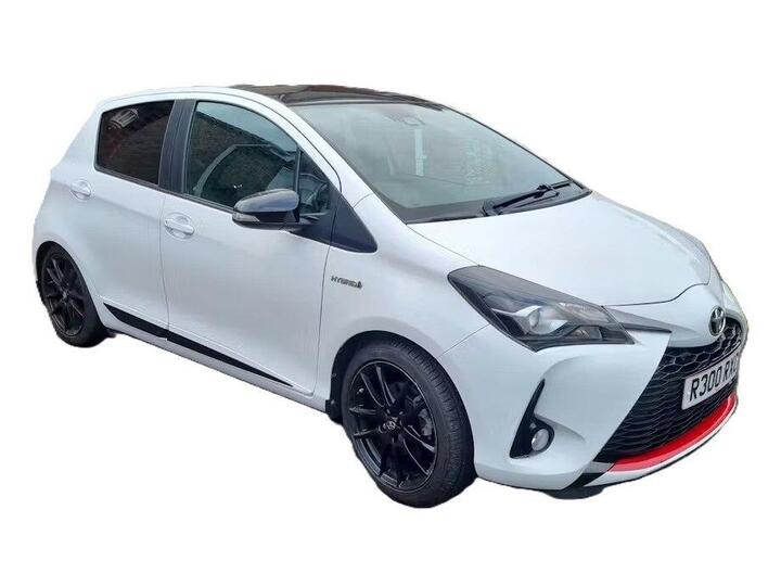 Toyota Yaris 1.5 VVT-h GR SPORT E-CVT Euro 6 (s/s) 5dr