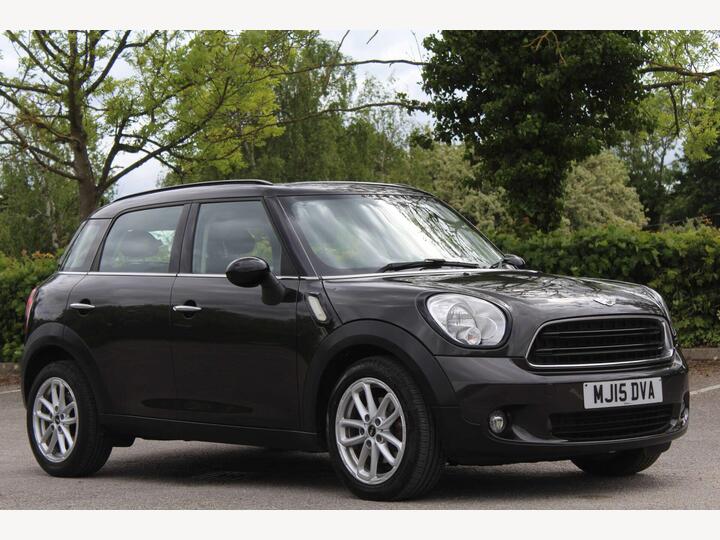 MINI Countryman 2.0 Cooper D Auto Euro 5 5dr MINI Countryman 2.0 Cooper D Auto Euro 5 5dr