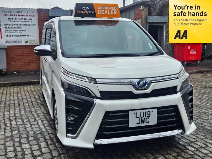 Toyota Voxy 1.8 Petrol Hybrid Automatic 7 Seats MPV
