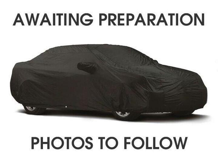 Mercedes-Benz C Class 2.0 C300e 25.4kWh AMG Line (Premium Plus) G-Tronic+ Euro 6 (s/s) 5dr