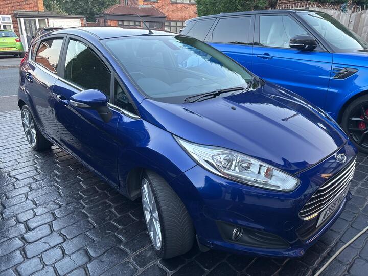 Ford Fiesta 1.0T EcoBoost Titanium Euro 6 (s/s) 5dr