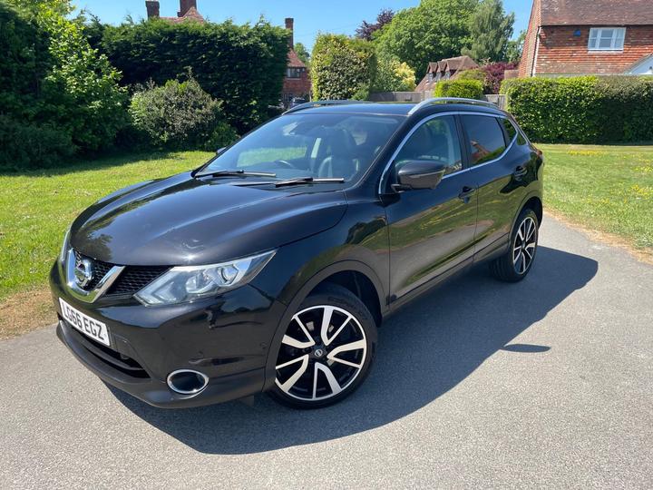 Nissan Qashqai 1.2 DIG-T Tekna 2WD Euro 6 (s/s) 5dr