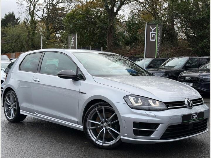 Volkswagen Golf 2.0 TSI BlueMotion Tech R 4Motion Euro 6 (s/s) 3dr Volkswagen Golf 2.0 TSI BlueMotion Tech R 4Motion Euro 6 (s/s) 3dr
