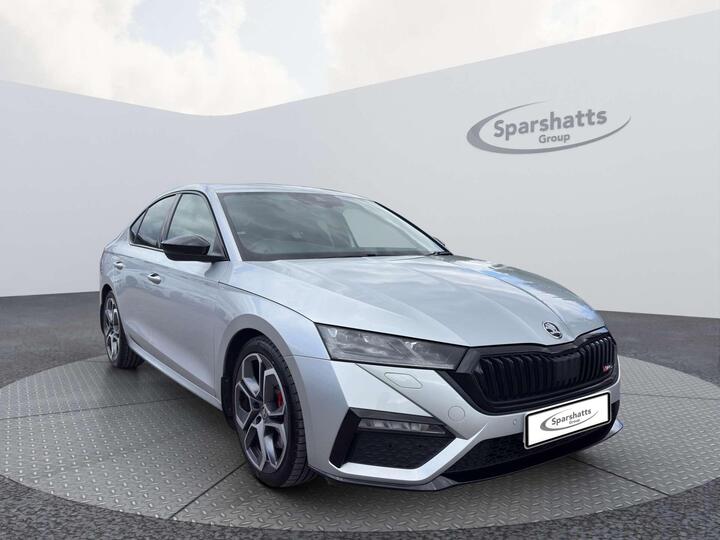 Skoda OCTAVIA 2.0 TSI VRS DSG Euro 6 (s/s) 5dr