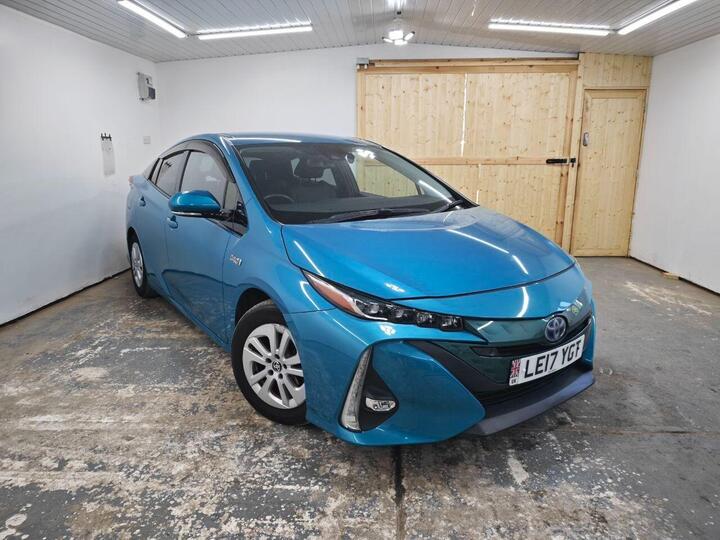 Toyota Prius 1.8 VVT 8.8kWh Business Edition Plus CVT Euro 6 (s/s) 5dr