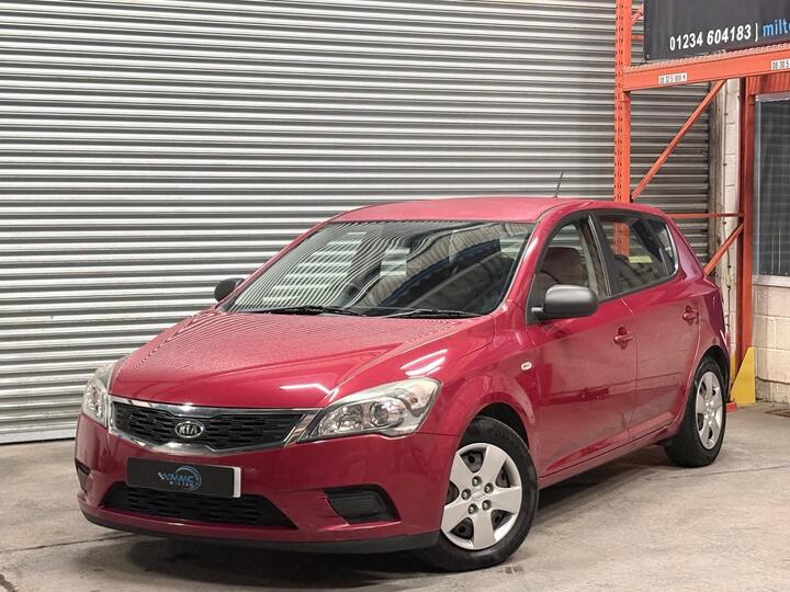 Kia Ceed 1.6 1 Auto Euro 5 5dr