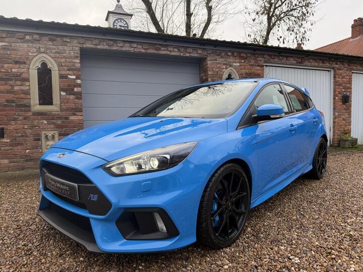 Ford FOCUS 2.3T EcoBoost RS AWD Euro 6 (s/s) 5dr