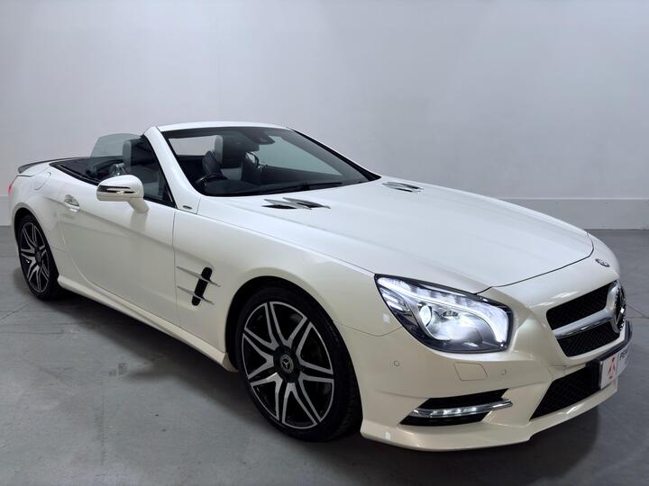 Mercedes-Benz SL 3.0 SL400 2LOOK Edition G-Tronic Euro 6 (s/s) 2dr Mercedes-Benz SL 3.0 SL400 2LOOK Edition G-Tronic Euro 6 (s/s) 2dr