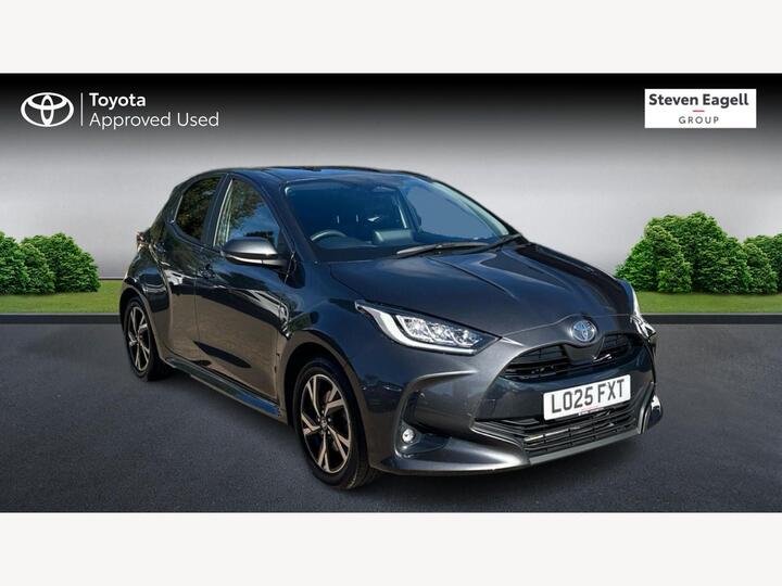 Toyota Yaris 1.5 VVT-h Design E-CVT Euro 6 (s/s) 5dr