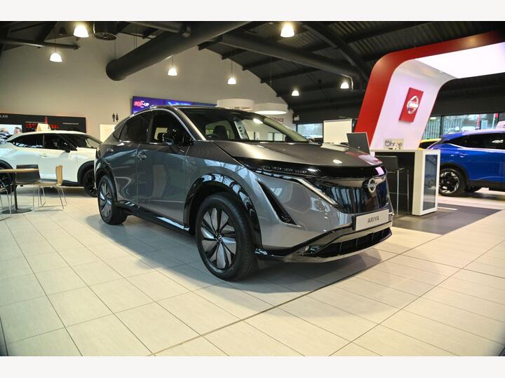 Nissan ARIYA 63kWh Advance Auto 5dr 7.4kW Charger