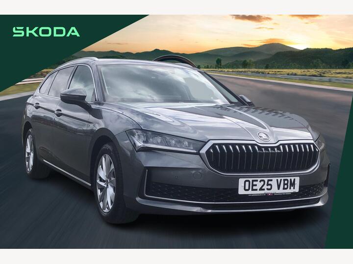 Skoda SUPERB 1.5 TSI IV 25.7kWh SE Technology DSG Euro 6 (s/s) 5dr Skoda SUPERB 1.5 TSI IV 25.7kWh SE Technology DSG Euro 6 (s/s) 5dr