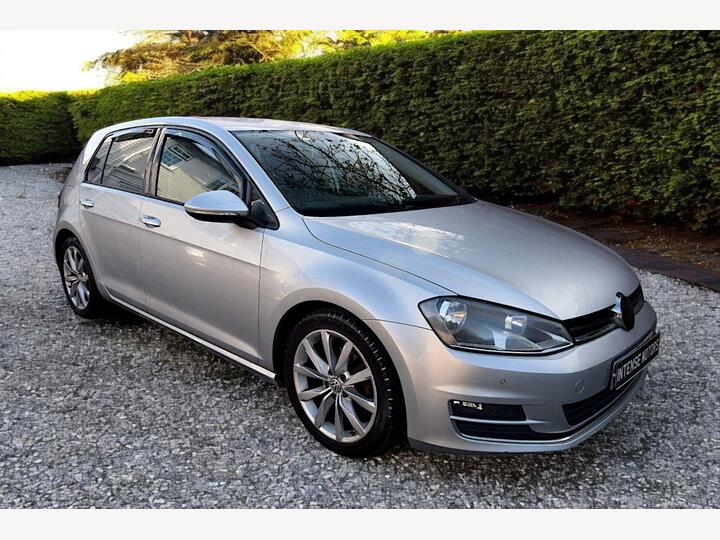 Volkswagen Golf 2.0 TDI BlueMotion Tech GT Euro 5 (s/s) 5dr