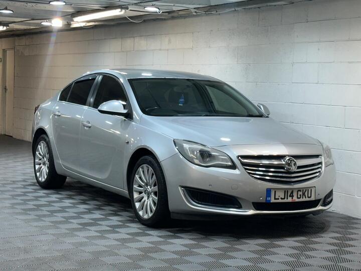 Vauxhall Insignia 2.0 CDTi EcoFLEX Design Nav Euro 5 (s/s) 4dr Vauxhall Insignia 2.0 CDTi EcoFLEX Design Nav Euro 5 (s/s) 4dr
