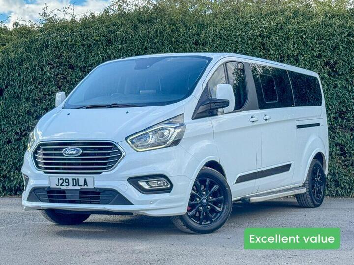 Ford Tourneo Custom 2.0 310 EcoBlue Titanium L2 Euro 6 (s/s) 5dr Ford Tourneo Custom 2.0 310 EcoBlue Titanium L2 Euro 6 (s/s) 5dr