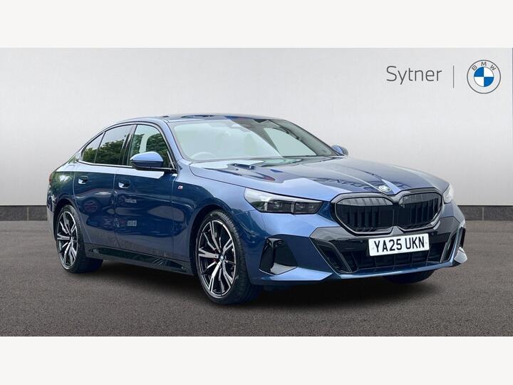 BMW 5 Series 2.0 520i MHT M Sport Pro Steptronic Euro 6 (s/s) 4dr