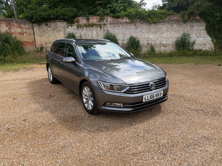 Volkswagen Passat 2.0 TDI BlueMotion Tech SE Business DSG Euro 6 (s/s) 5dr