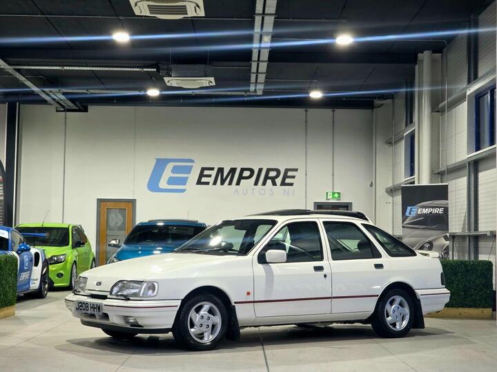 Ford SIERRA 2.0L 5d  85 BHP