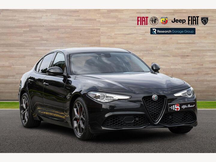 Alfa Romeo Giulia 2.0T Veloce Auto Euro 6 (s/s) 4dr Alfa Romeo Giulia 2.0T Veloce Auto Euro 6 (s/s) 4dr