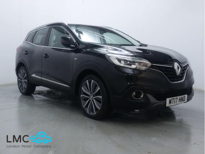 Renault KADJAR 1.2 TCe Signature Nav Euro 6 (s/s) 5dr Renault KADJAR 1.2 TCe Signature Nav Euro 6 (s/s) 5dr