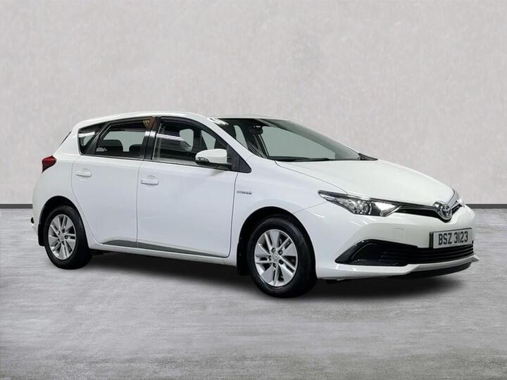 Toyota AURIS 1.8 VVT-h Active CVT Euro 6 (s/s) 5dr