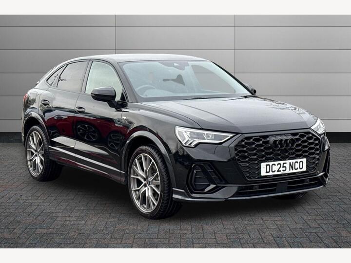 Audi Q3 1.5 TFSI CoD 35 Black Edition Sportback S Tronic Euro 6 (s/s) 5dr