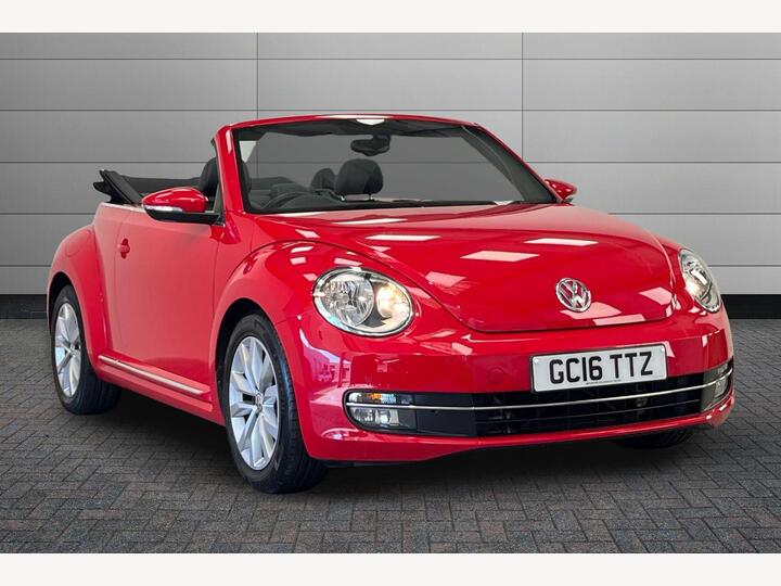 Volkswagen Beetle 1.4 TSI BlueMotion Tech Design Cabriolet Euro 6 (s/s) 2dr Volkswagen Beetle 1.4 TSI BlueMotion Tech Design Cabriolet Euro 6 (s/s) 2dr