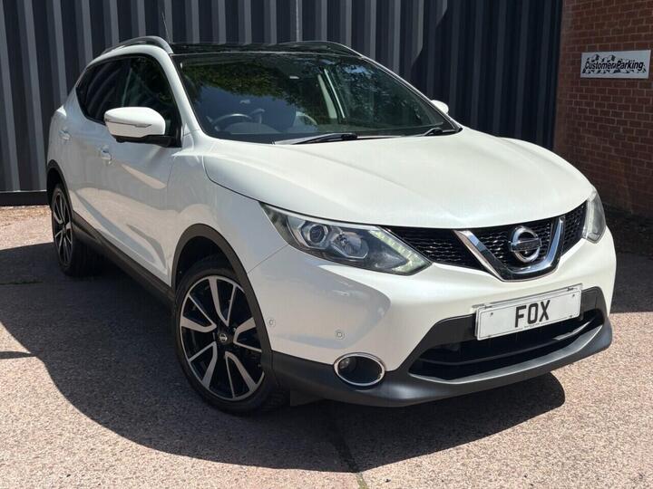 Nissan QASHQAI 1.6 DCi Tekna 2WD Euro 5 (s/s) 5dr