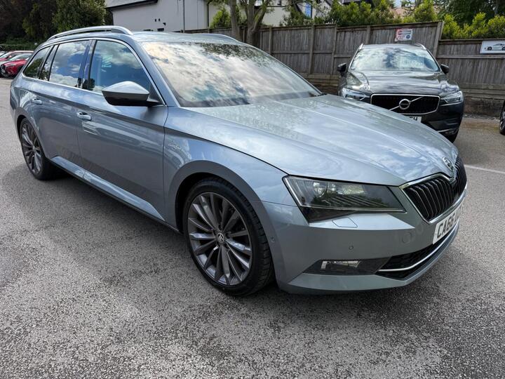 Skoda Superb 2.0 TDI Laurin & Klement DSG Auto 6Spd Euro 6 (s/s) 5dr Skoda Superb 2.0 TDI Laurin & Klement DSG Auto 6Spd Euro 6 (s/s) 5dr