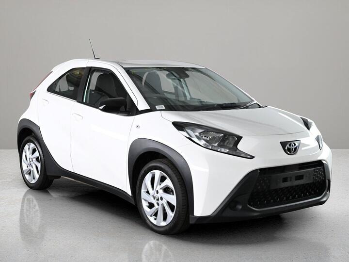 Toyota Aygo X 1.0 VVT-i Pure Euro 6 (s/s) 5dr