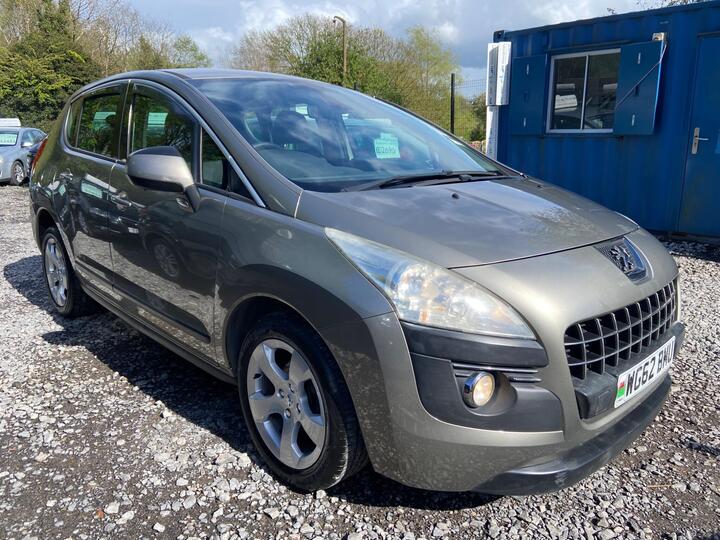Peugeot 3008 1.6 HDi Active Euro 5 5dr Peugeot 3008 1.6 HDi Active Euro 5 5dr