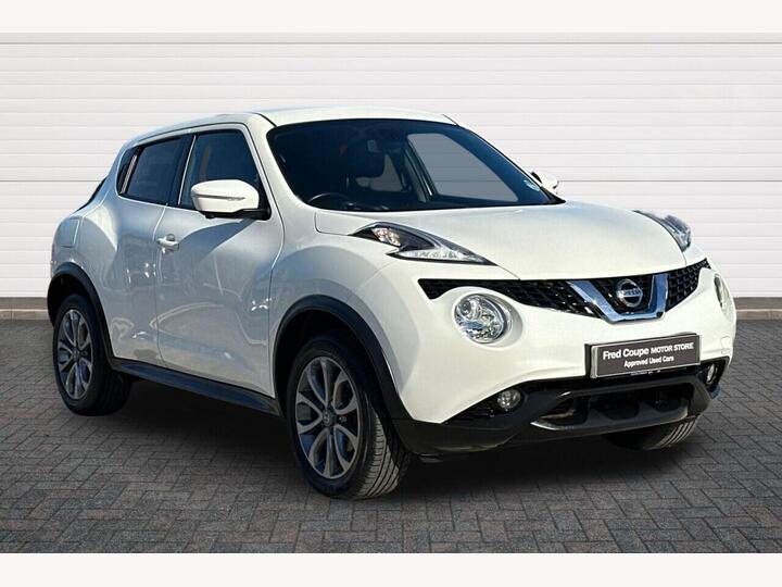 Nissan JUKE 1.6 Tekna XTRON Euro 6 5dr