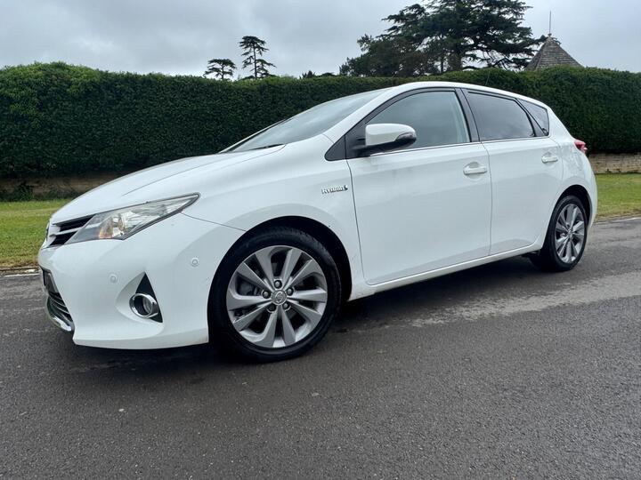 Toyota Auris 1.8 VVT-h Excel CVT Euro 5 (s/s) 5dr