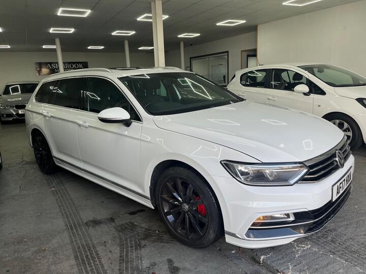 Volkswagen Passat 2.0 TDI BlueMotion Tech R-Line DSG Euro 6 (s/s) 5dr