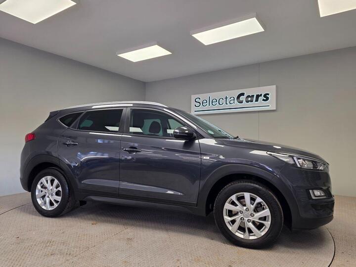 Hyundai TUCSON 1.6 CRDi MHEV SE Nav DCT Euro 6 (s/s) 5dr