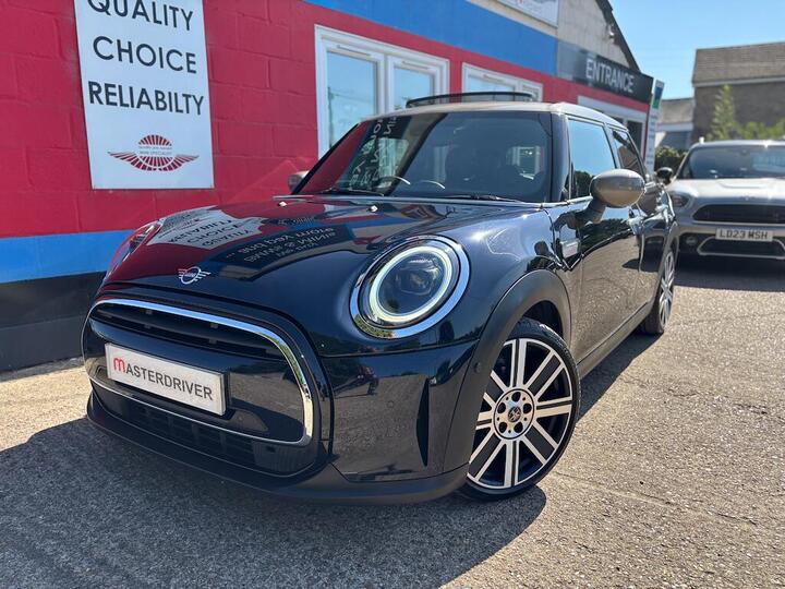 MINI Hatch 1.5 Cooper Exclusive Steptronic Euro 6 (s/s) 5dr