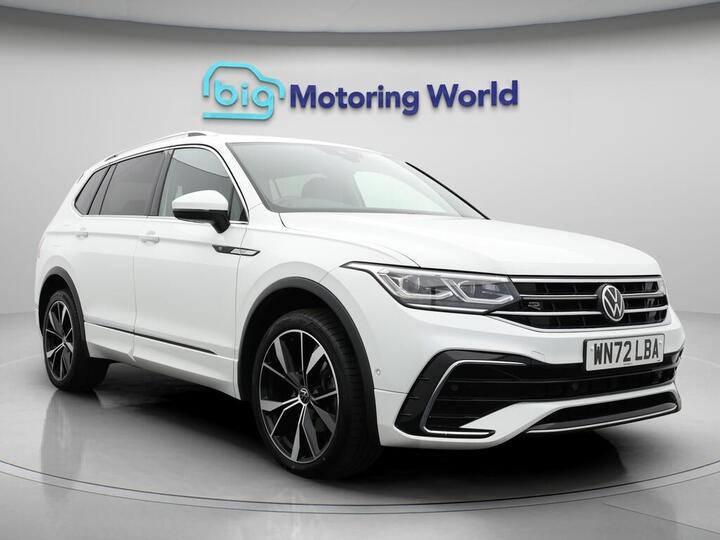 Volkswagen Tiguan Allspace 1.5 TSI R-Line DSG Euro 6 (s/s) 5dr Volkswagen Tiguan Allspace 1.5 TSI R-Line DSG Euro 6 (s/s) 5dr