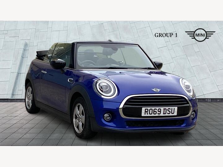 MINI Convertible 1.5 Cooper Classic Steptronic Euro 6 (s/s) 2dr MINI Convertible 1.5 Cooper Classic Steptronic Euro 6 (s/s) 2dr