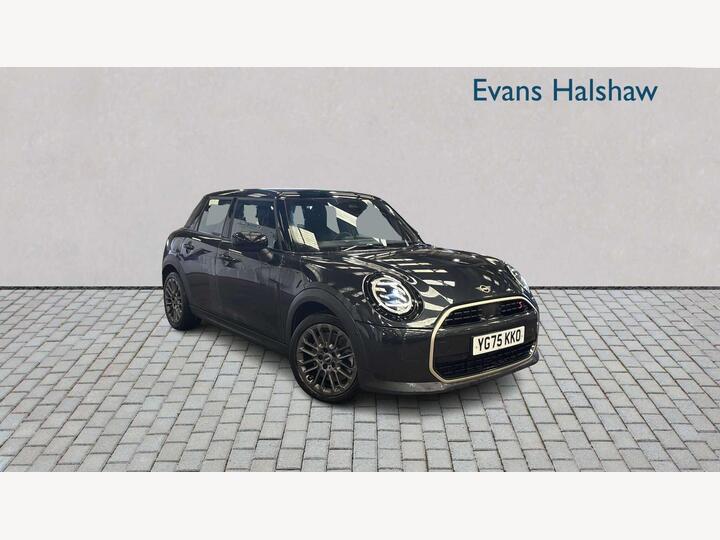 MINI COOPER HATCHBACK 2.0S Exclusive Steptronic Euro 6 (s/s) 5dr