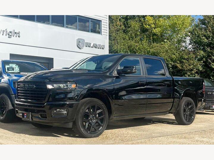 Dodge RAM 1500 Laramie Night Edition 3.0L SST