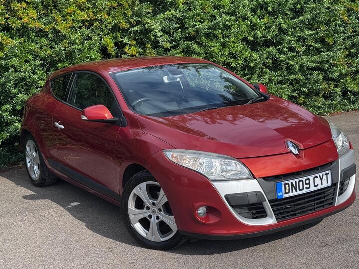 Renault Megane 1.6 16V Dynamique Euro 5 3dr
