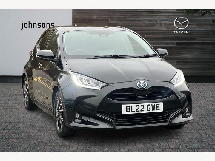 Toyota Yaris 1.5 VVT-h Design E-CVT Euro 6 (s/s) 5dr