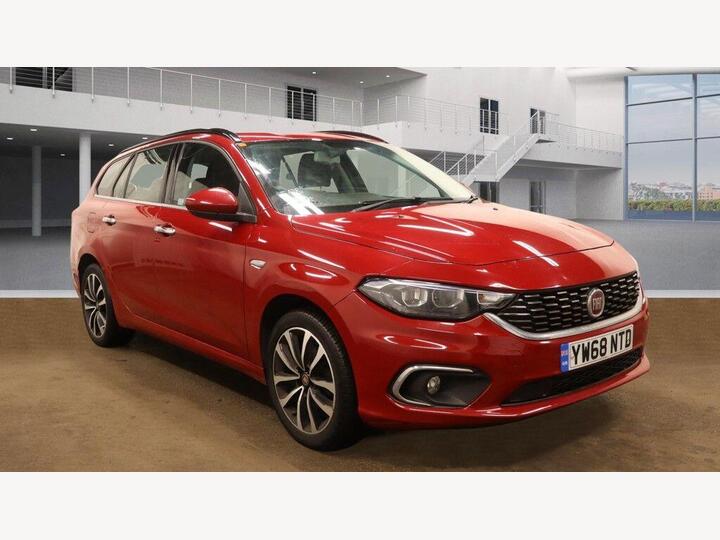 Fiat Tipo 1.6 MultiJetII Lounge Euro 6 (s/s) 5dr