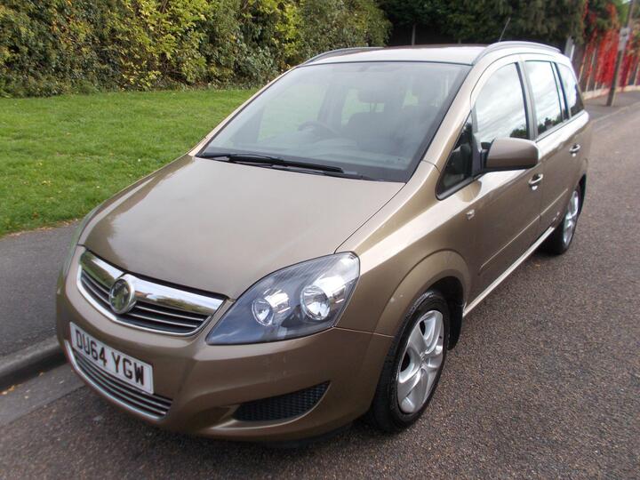 Vauxhall Zafira 1.8 16V Exclusiv Euro 5 5dr Vauxhall Zafira 1.8 16V Exclusiv Euro 5 5dr