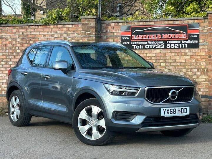 Volvo XC40 2.0 D3 Momentum Euro 6 (s/s) 5dr