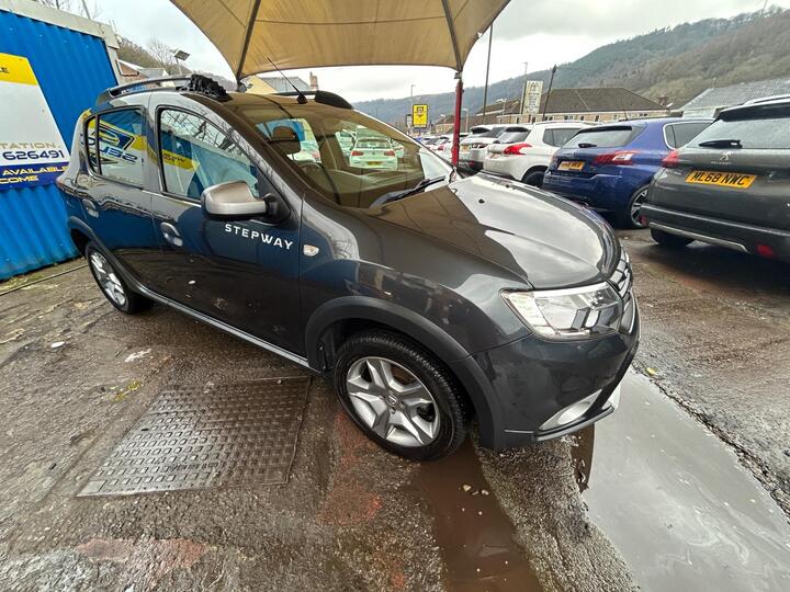 Dacia SANDERO STEPWAY 0.9 TCe Laureate Euro 6 (s/s) 5dr