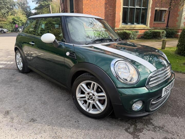 MINI Hatch 1.6 Cooper Auto Euro 5 3dr